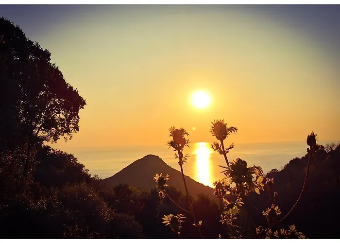 Stunning In Splendid Surroundings Cap Corse *